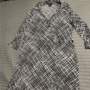 George Monochrome Checkered Blouse